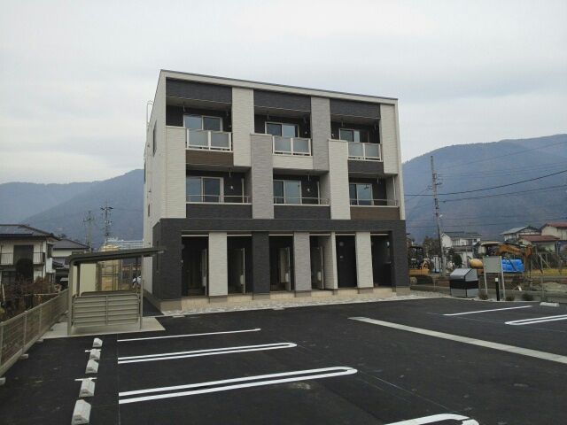 グリーンスクエアの外観画像