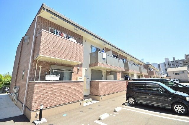 フローラ春日野の外観画像