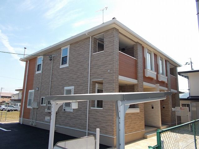 T-ZONEの外観画像