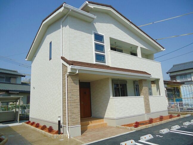 ラッキーハウス アニーの外観画像