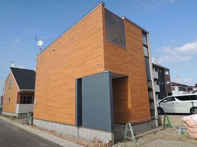 リリー・ヴァリー ⅩⅢの外観画像