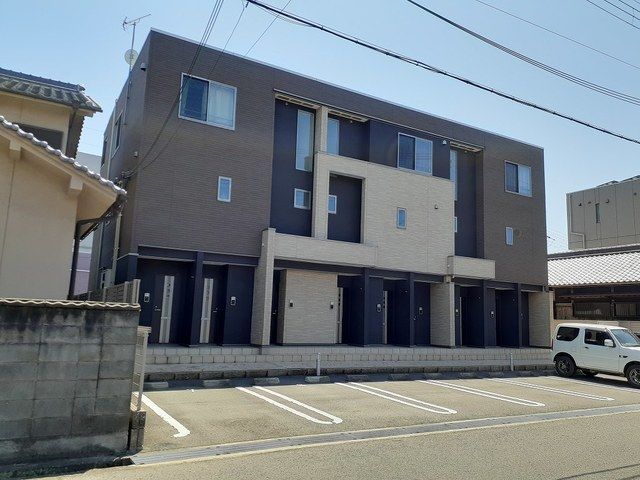 ガーデンコートの外観画像