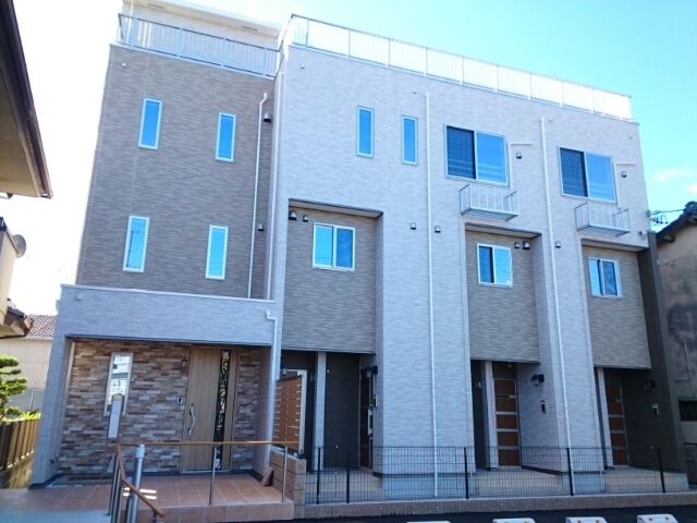グランノールの外観画像