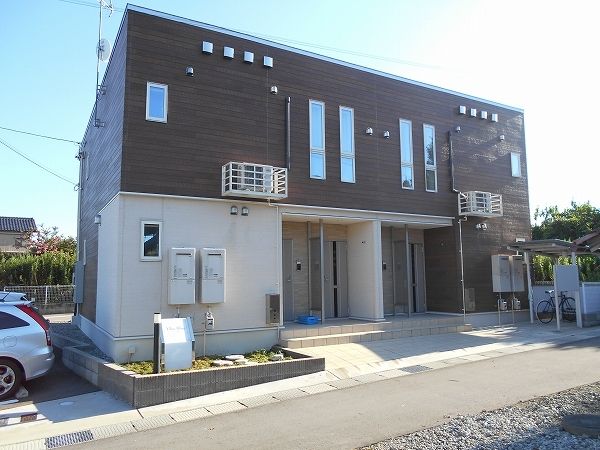 シャ・ブランの外観画像