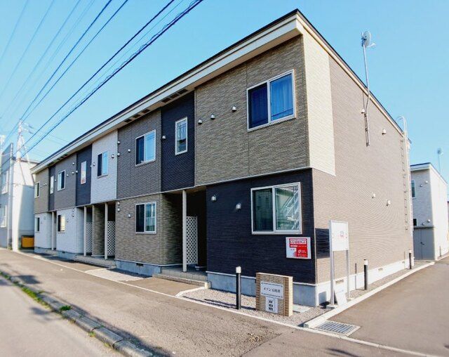 メゾン五稜郭 1番館の外観画像