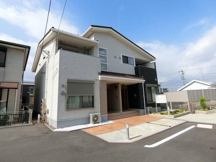 クローバーの外観画像