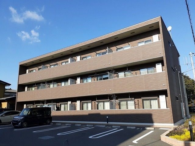 イリーデ春日Bの外観画像