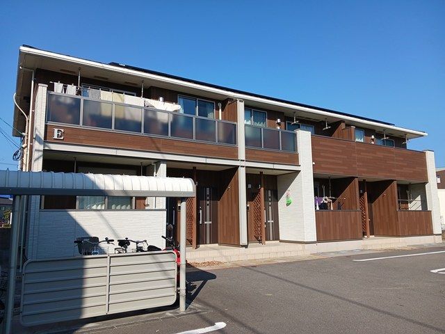 メイプレーヌ Eの外観画像