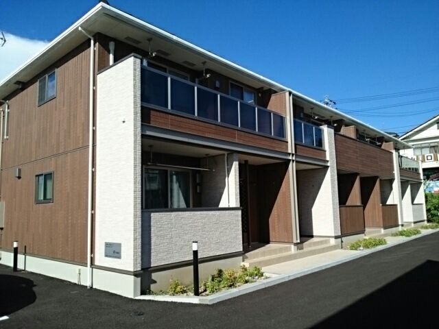 シャインBの外観画像