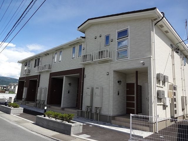 コンフォートハマの外観画像