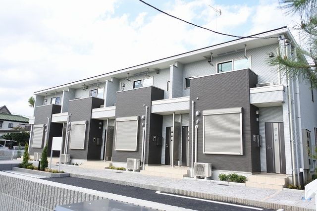 スカイ ヴィレッジの外観画像