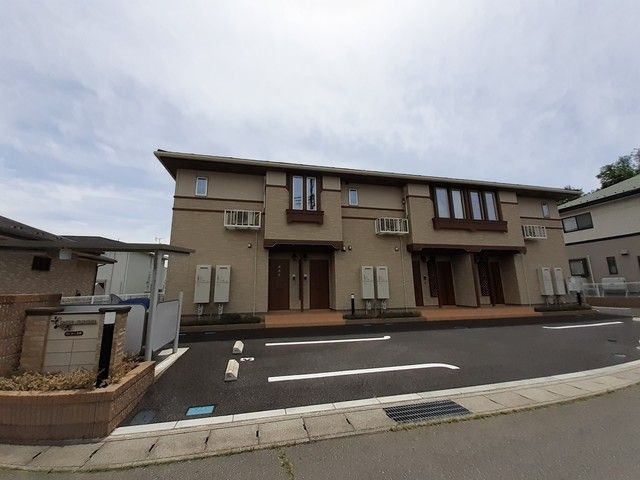 ガーデン 漆原の外観画像