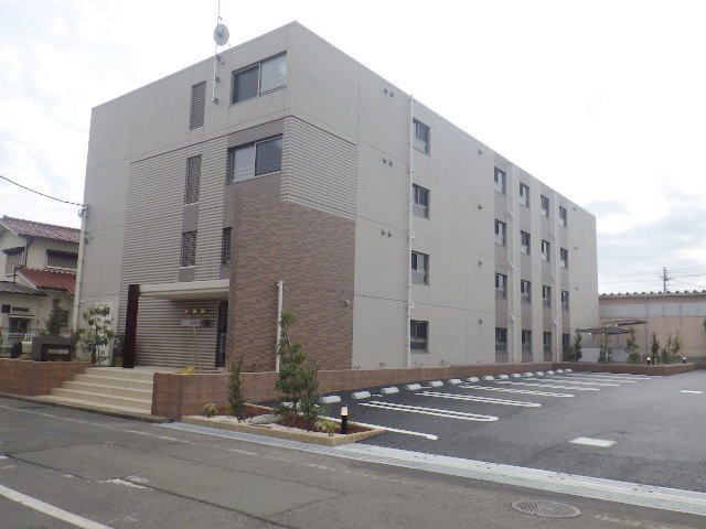 Garden Hillsの外観画像