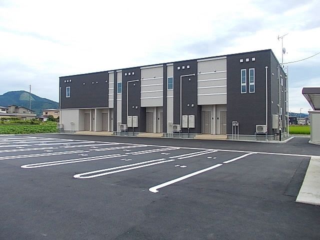 フレスクーラカーサBの外観画像