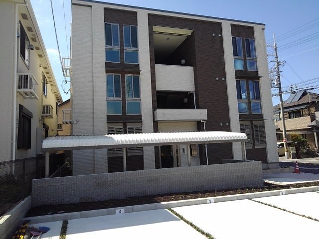 ローレルコート高津Ⅱの外観画像