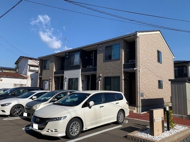クレメントの外観画像