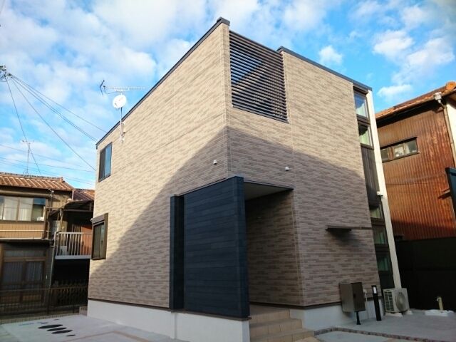 上条町5丁目戸建て住宅の外観画像