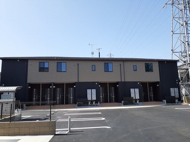 エルグランデ クレストの外観画像