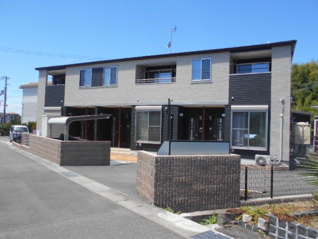 コンフォールの外観画像