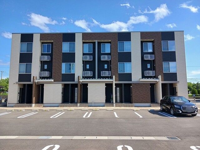 ベル ラ ヴィの外観画像