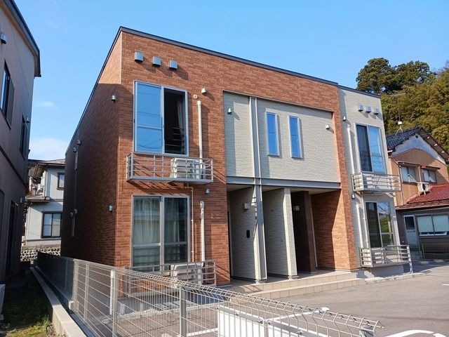 ポーラスターの外観画像