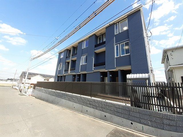 トゥモローランドの外観画像