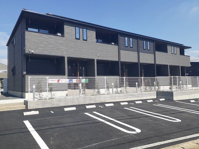 イヤサカの外観画像