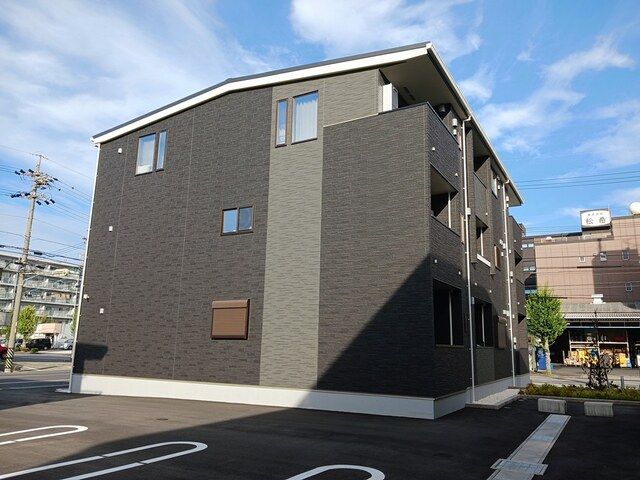 アバンツァート・Yの外観画像