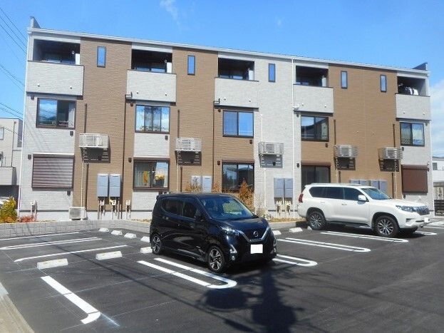 アヴェニールの外観画像