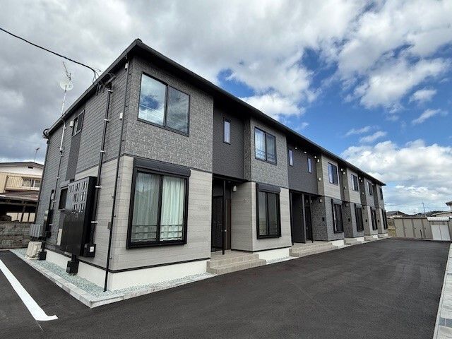 リアンファミリオⅣの外観画像