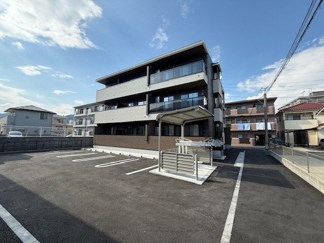 ソラリアの外観画像