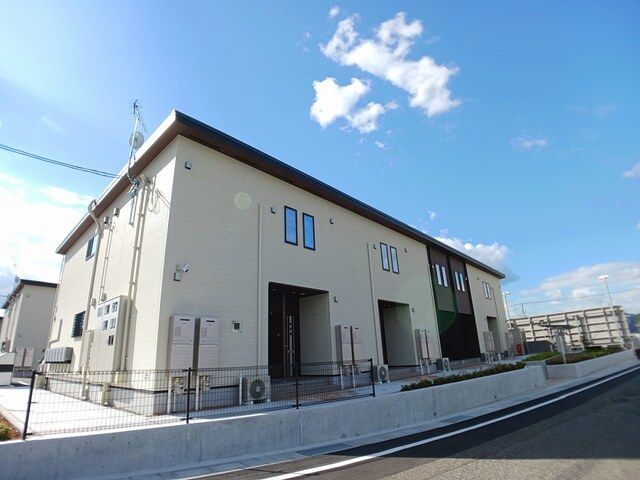 ファミリアメゾン Ⅲの外観画像