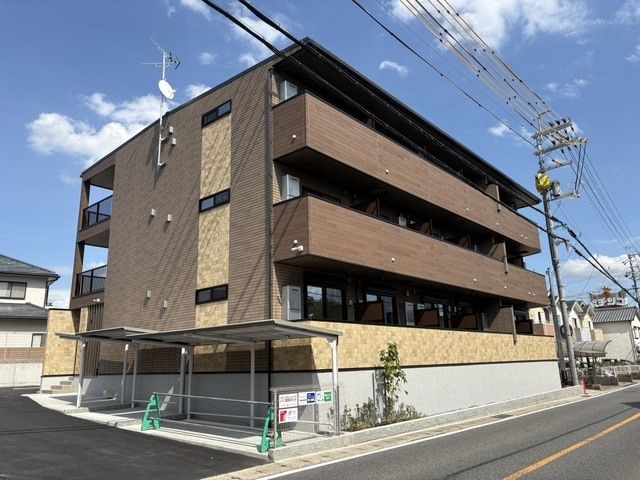 ヒカルサ京田辺大住の外観画像
