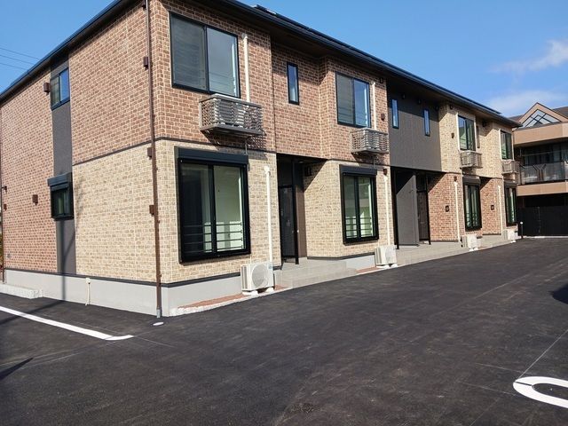 モダンヴィラ 一番館の外観画像