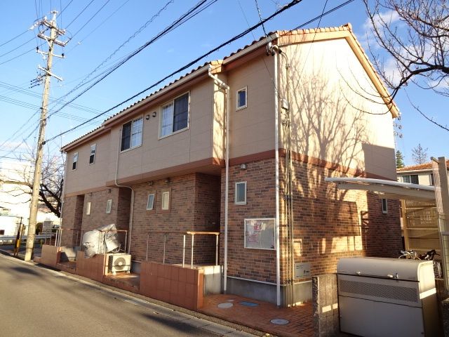 ワイズ スクエア A棟の外観画像