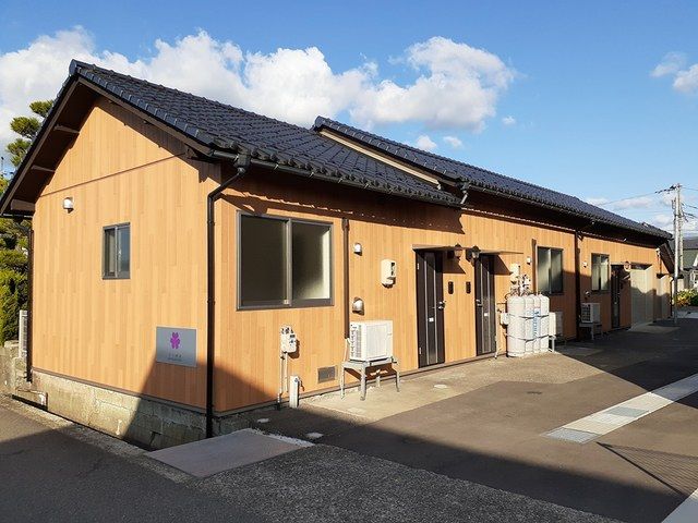 三ツ葉荘の外観画像