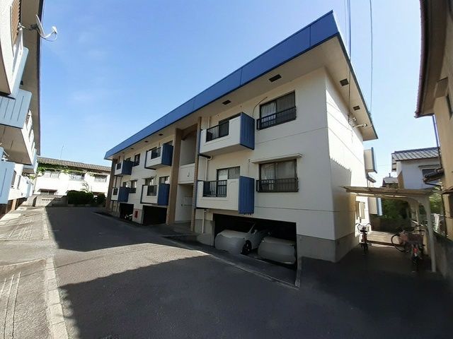 サンハイツ鎌田1の外観画像