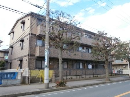 プラムフィールド Bの外観画像