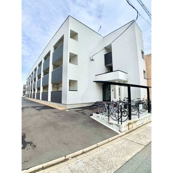 CENT FORCE YOBITSUGI 南棟 ☆築浅・ネット無料☆の外観画像