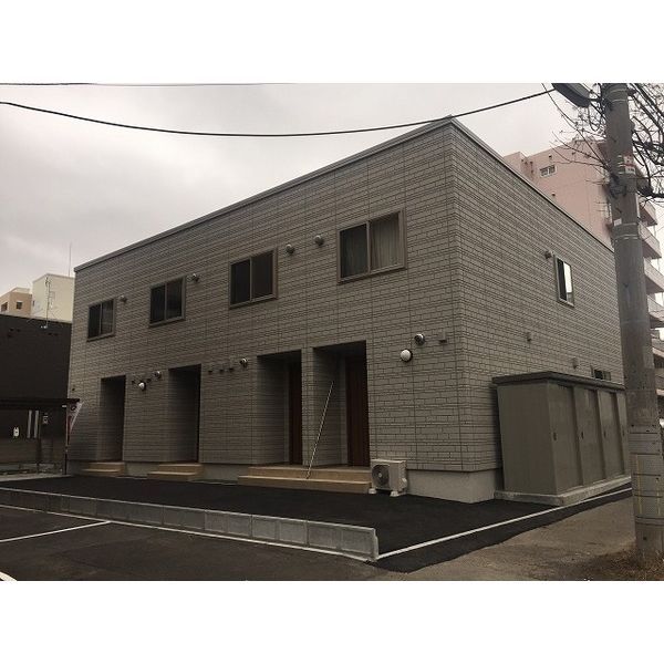 平岸2-5テラスハウスの外観画像