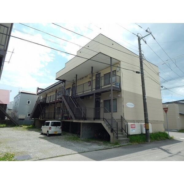 ユニハウスD棟の外観画像