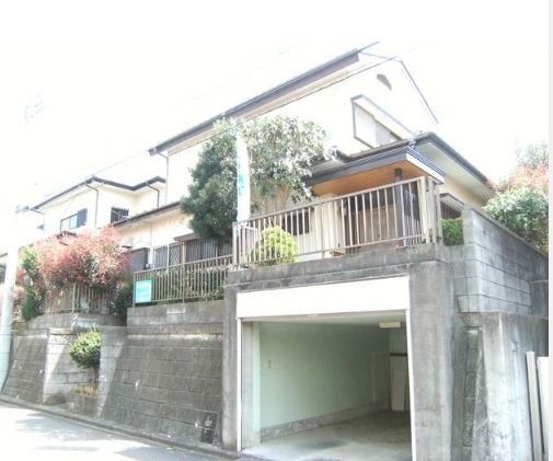 弦本貸家の外観画像
