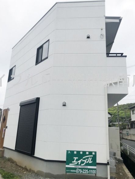 はりま勝原駅北2戸建の外観画像