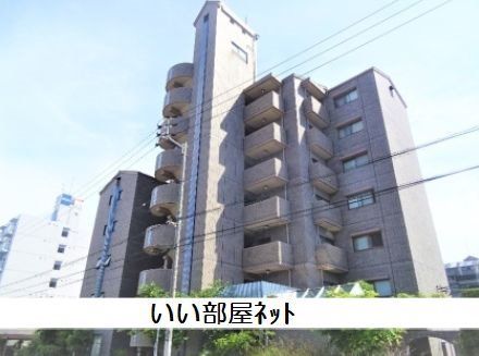 メゾンファーストの外観画像