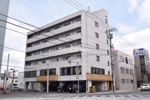 8条ビルの外観画像