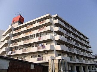 信開ウエラコート津内の外観画像