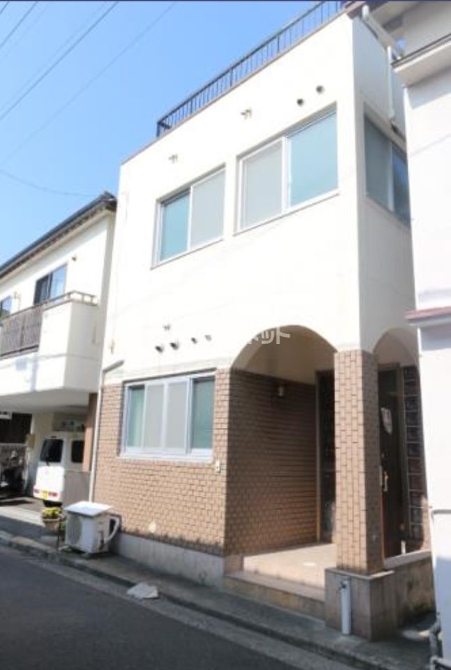 長屋貸家の外観画像