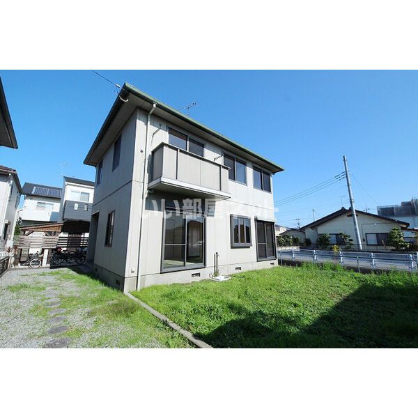 東簗瀬貸家 Aの外観画像