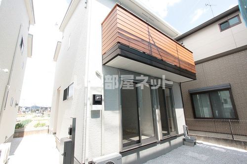 征矢町貸家の外観画像