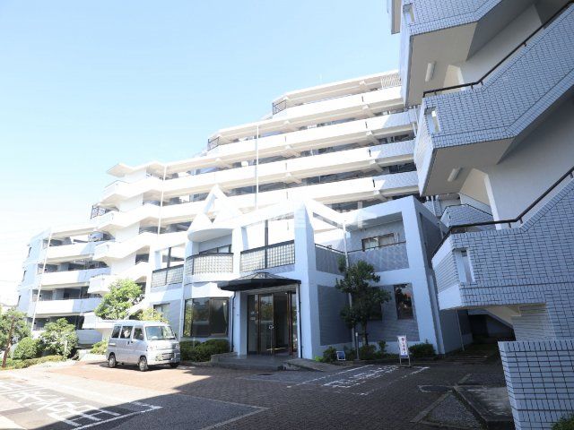 蘇我ロイヤルコンフォートB棟の外観画像